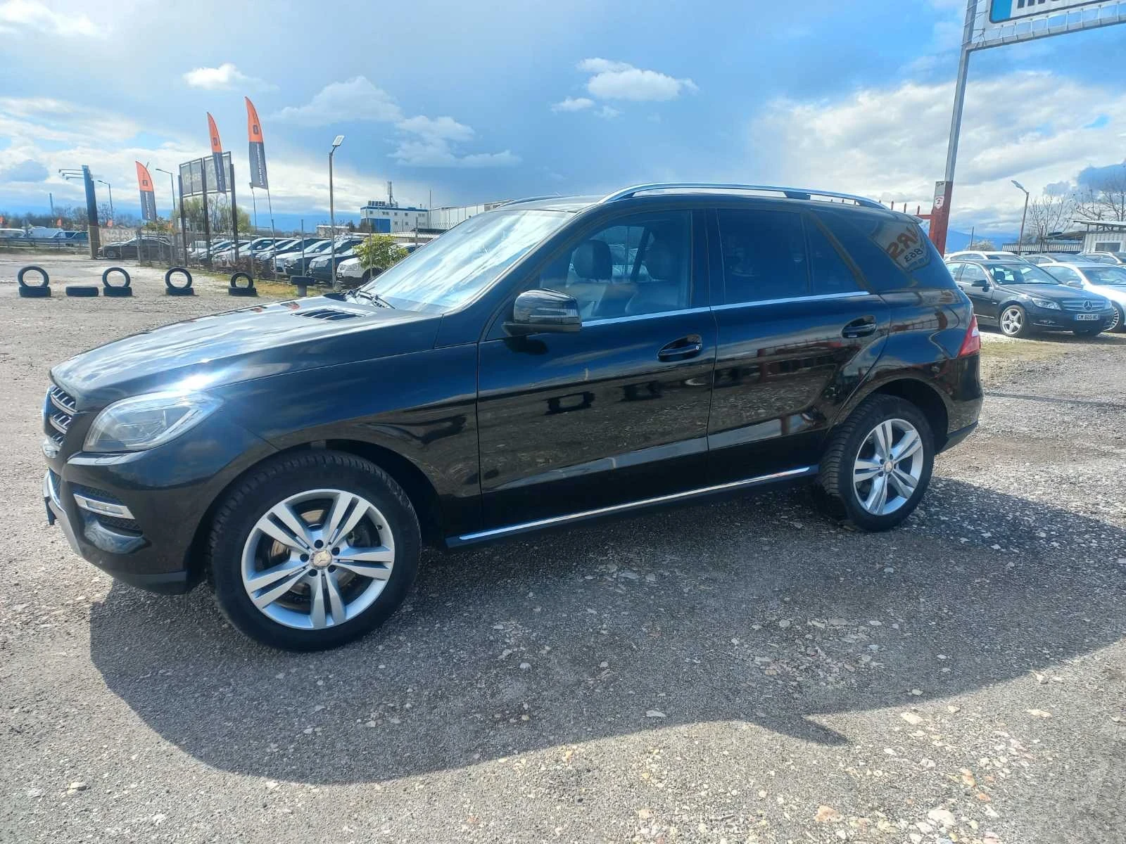 Mercedes-Benz ML 250 2, 5 CDI KOJA, снимка 4 - Автомобили и джипове - 54047688