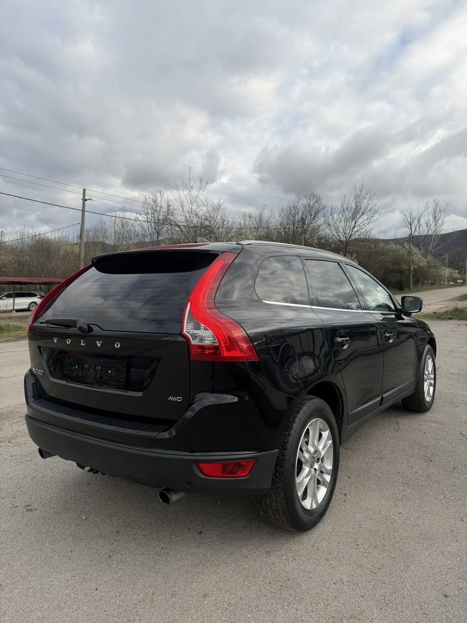 Volvo XC60 3.0 T6 Summum, снимка 5 - Автомобили и джипове - 54087812