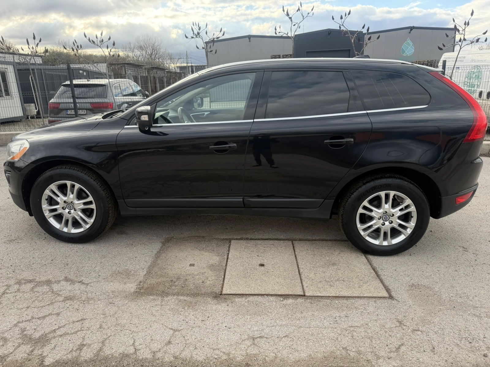 Volvo XC60 3.0 T6 Summum, снимка 8 - Автомобили и джипове - 54087812