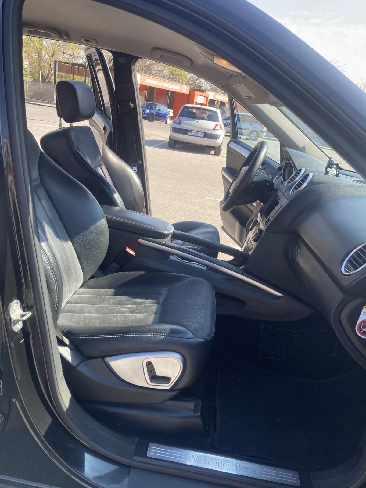 Mercedes-Benz ML 320 CDI Реални км, снимка 8 - Автомобили и джипове - 54327898