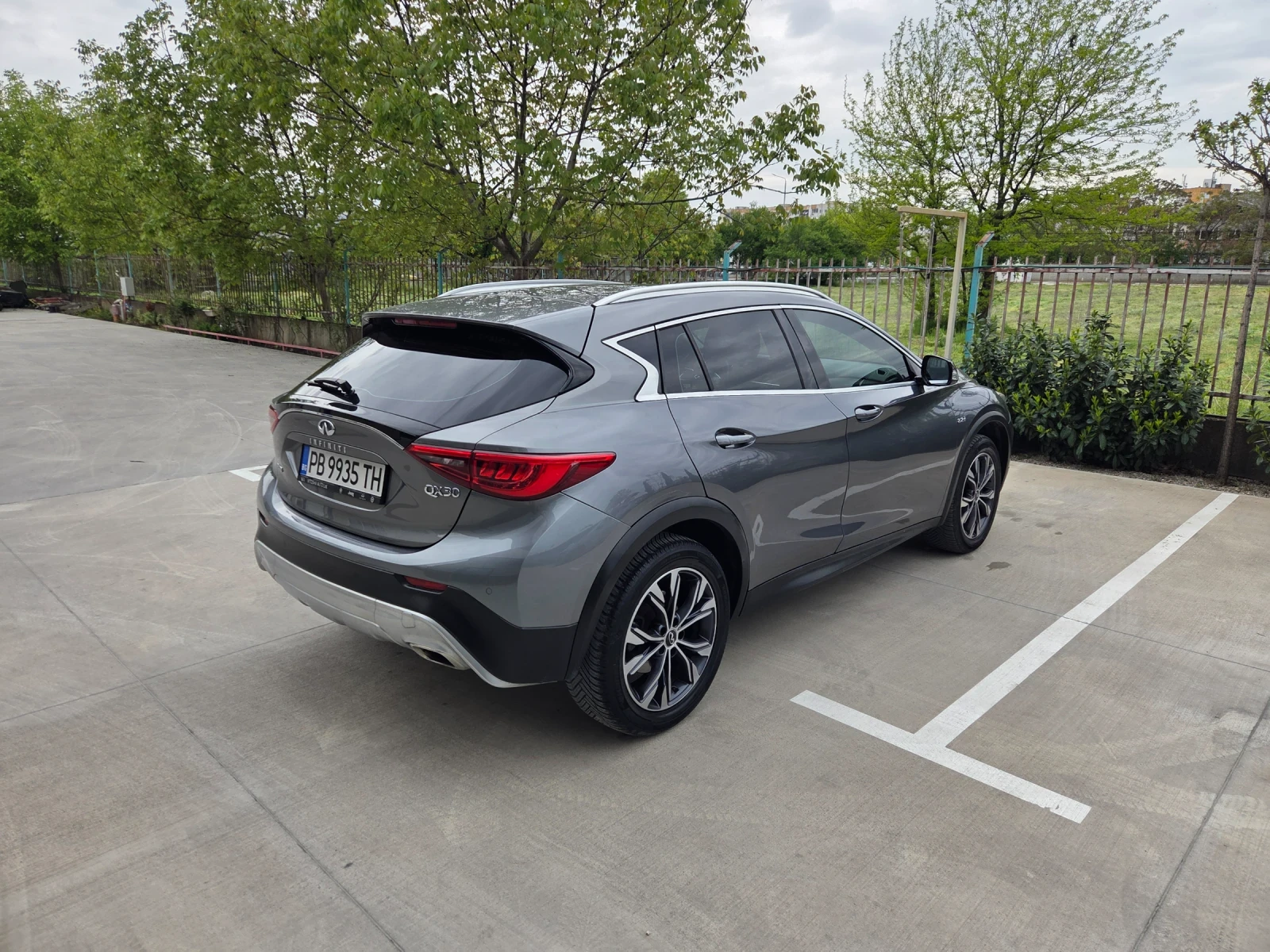 Infiniti QX30 2.2 D Панорамен покрив , 4х4, снимка 4 - Автомобили и джипове - 54383973