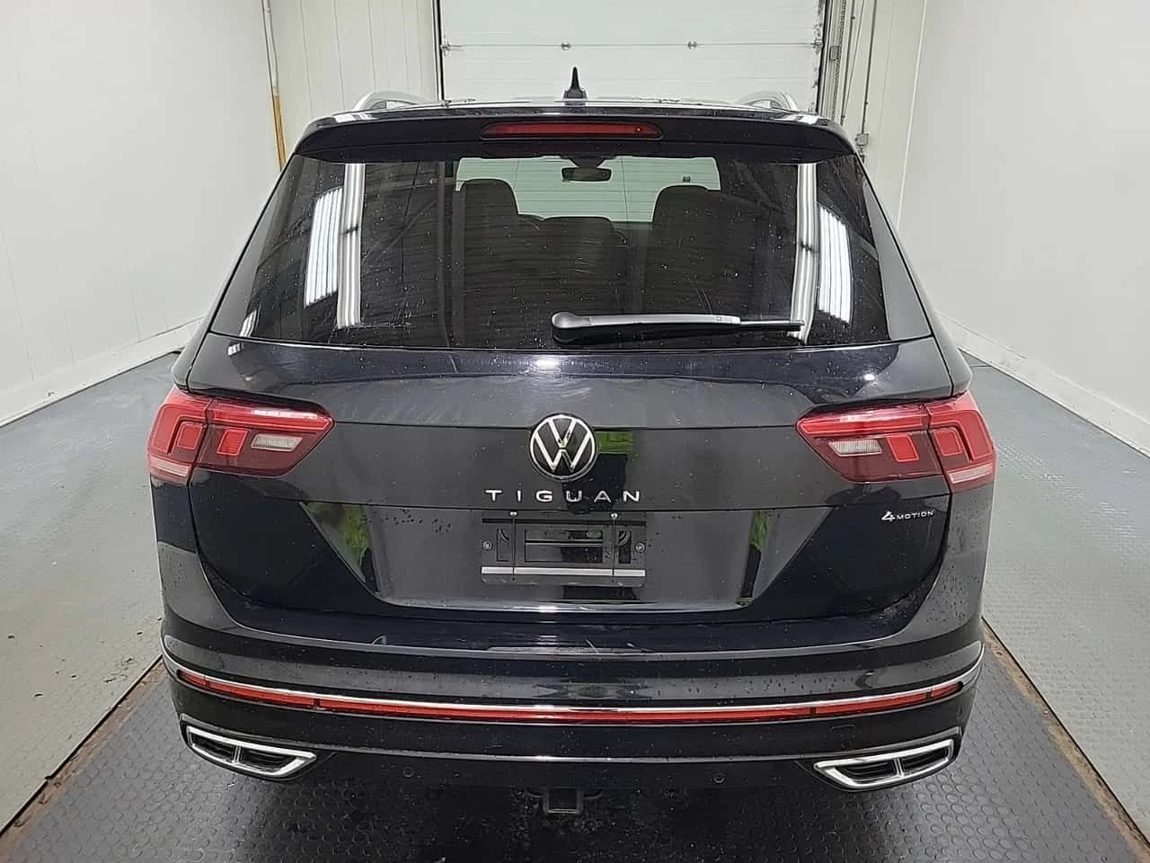 VW Tiguan HIGHLINE R LINE| 360| PANO| �����| ��������| CARFX | Mobile.bg � ����������� 4