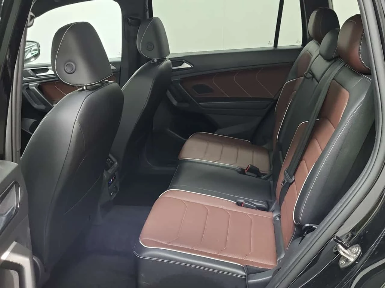 VW Tiguan HIGHLINE R LINE| 360| PANO| �����| ��������| CARFX | Mobile.bg � ����������� 13