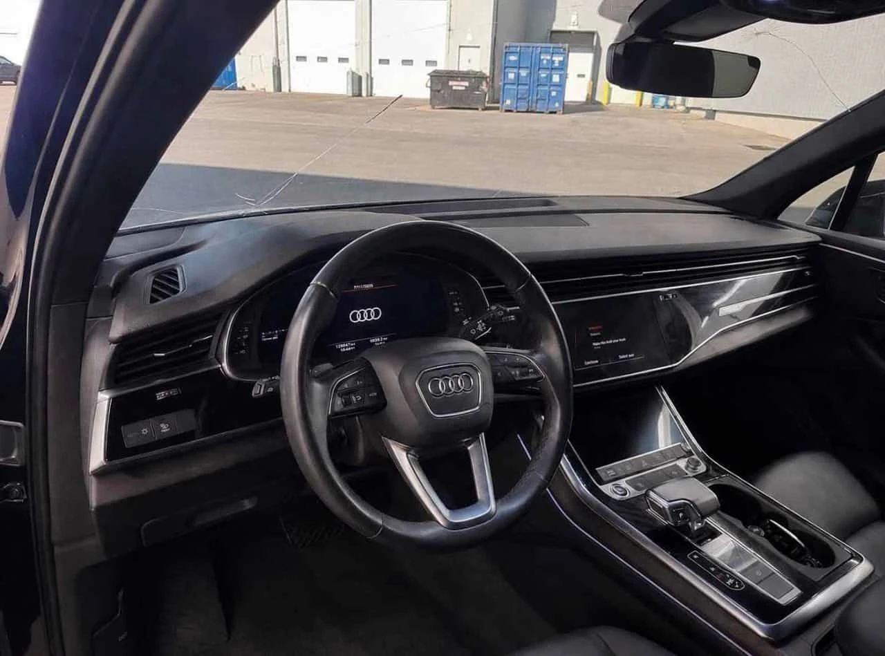 Audi Q7 * Komfort 55 TFSI quattro * CARFAX * , снимка 5 - Автомобили и джипове - 55112364