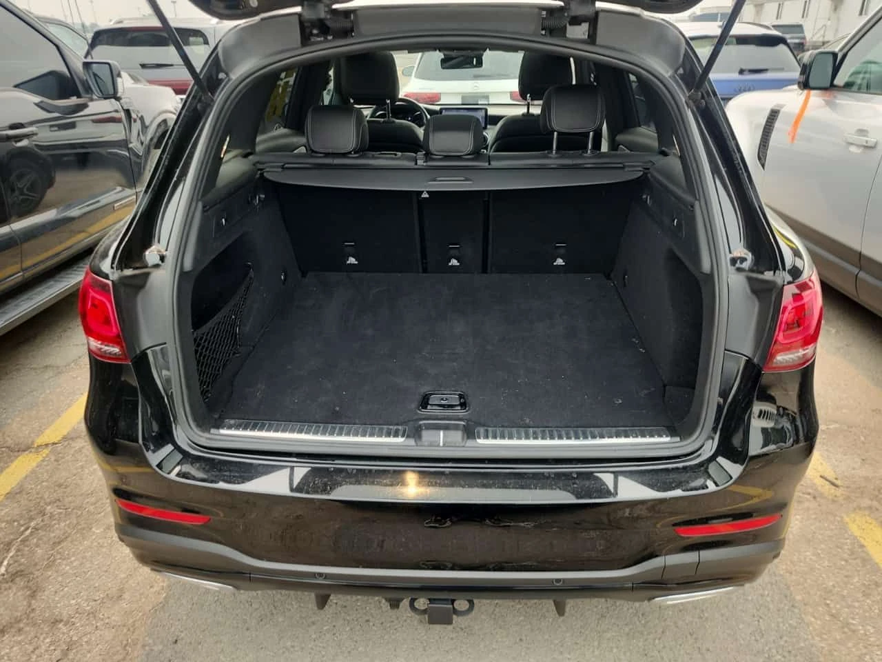 Mercedes-Benz GLC 300 АМГ ПАКЕТ/CARFAX/ДИСТРОНИК/360 КАМ/2 КЛЮЧА/ПАНО/, снимка 14 - Автомобили и джипове - 55317687