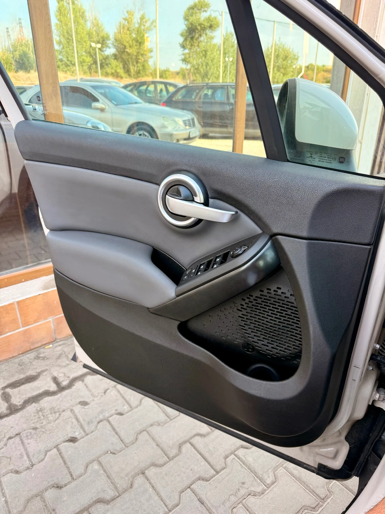 Fiat 500X 1.6* Реална* Топ* Бартер* Нов внос* , снимка 15 - Автомобили и джипове - 55840888