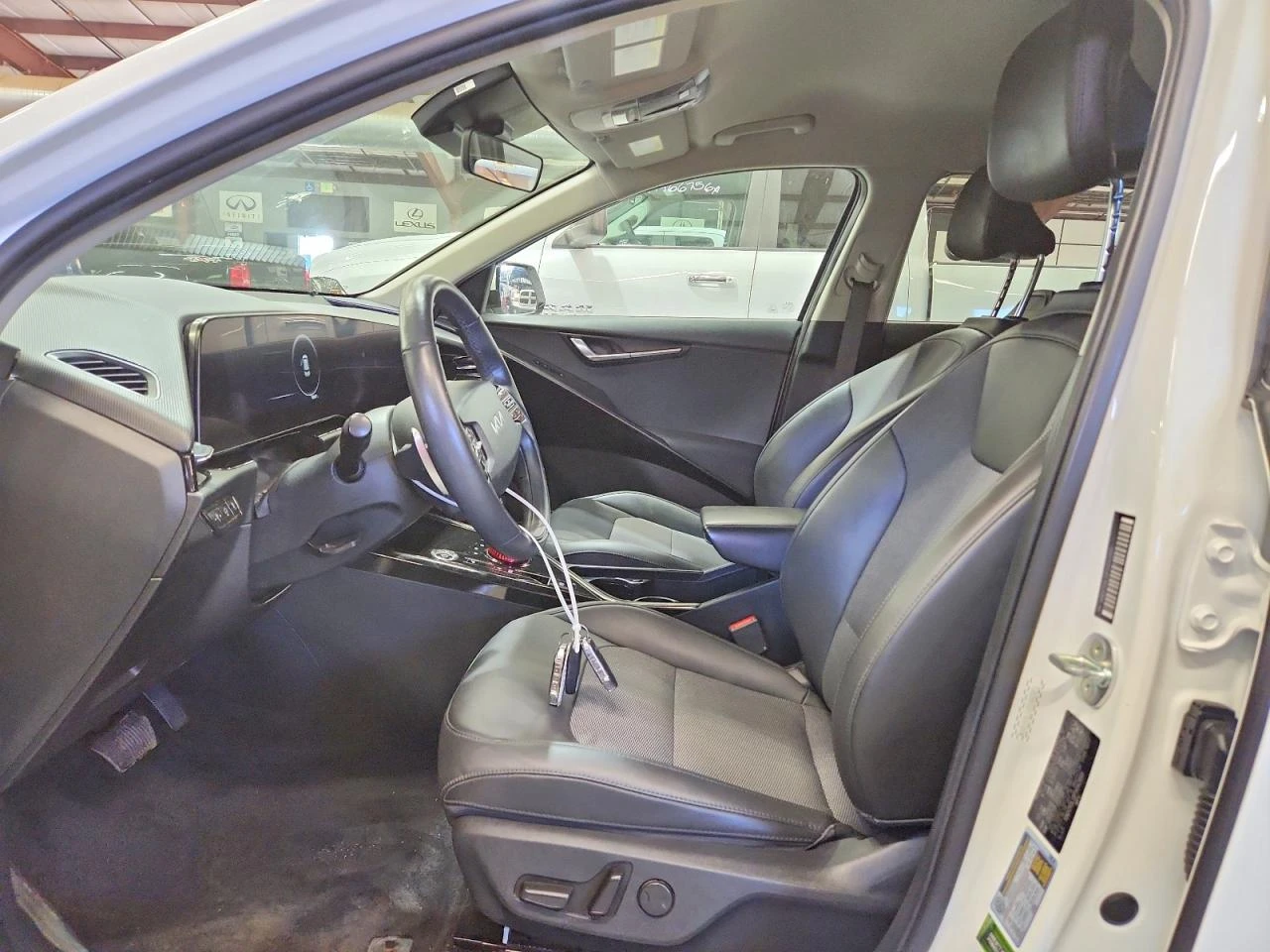 Kia Niro 2WD / WIND, снимка 7 - Автомобили и джипове - 56405697