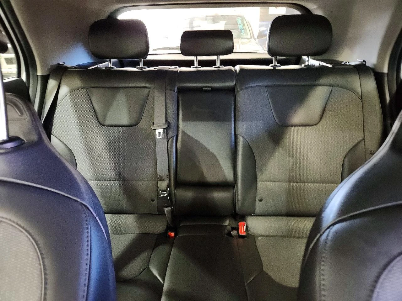 Kia Niro 2WD / WIND, снимка 10 - Автомобили и джипове - 56405697