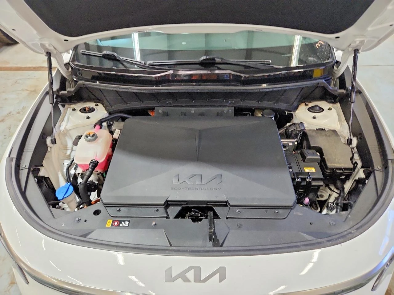Kia Niro 2WD / WIND, снимка 12 - Автомобили и джипове - 56405697