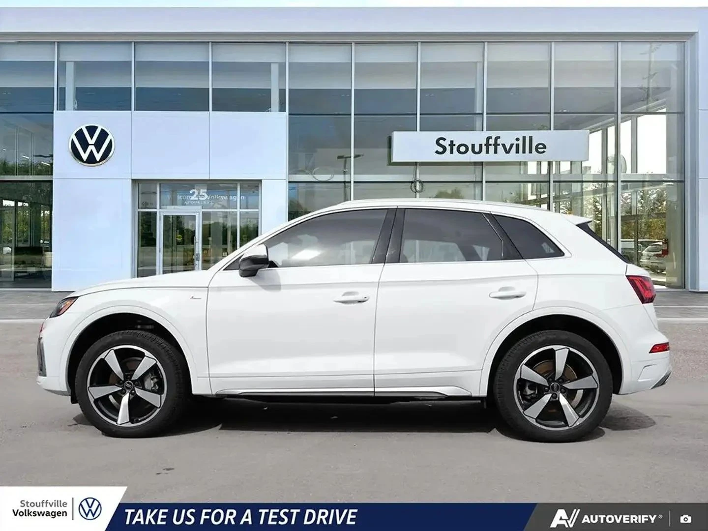 Audi Q5, снимка 3 - Автомобили и джипове - 56727525