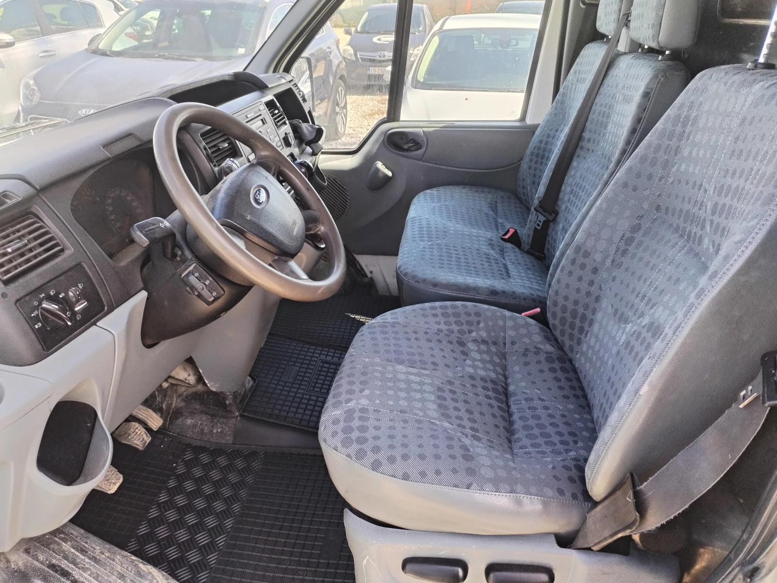 Ford Transit 2.2tdci КЛИМАТИК, снимка 5 - Бусове и автобуси - 54140981