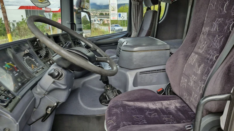 Scania P 420 EURO 3 8X4 , снимка 14 - Камиони - 47003075