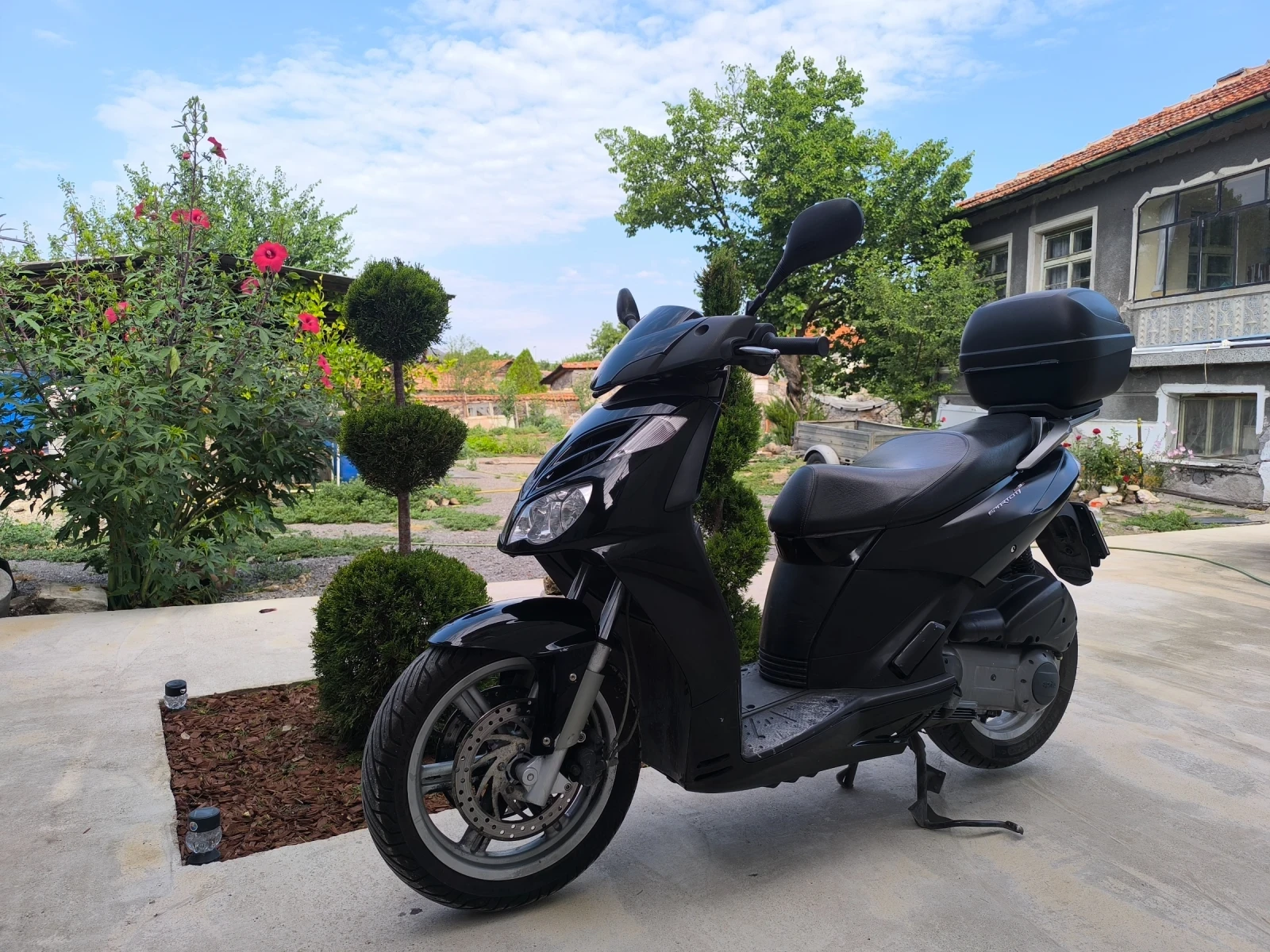 Aprilia Classic Sportcity 300 | Mobile.bg   1