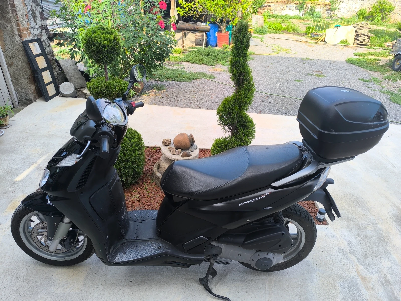 Aprilia Classic Sportcity 300 | Mobile.bg   4