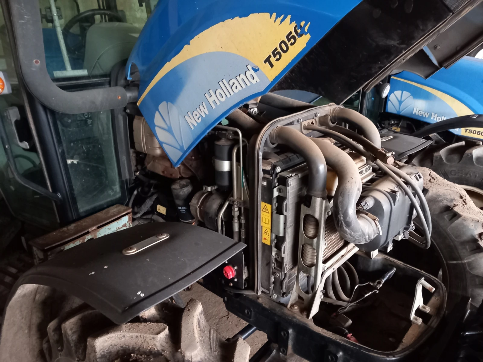 Трактор New Holland T5050, снимка 7 - Селскостопанска техника - 54041644