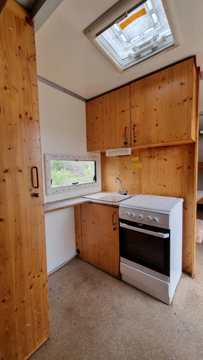 Каравана Други MAYER KG, снимка 10 - Каравани и кемпери - 53591329