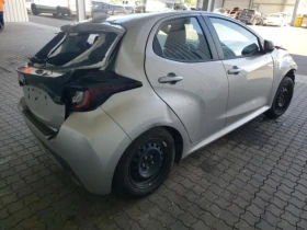Toyota Yaris 1.i comfort, снимка 1