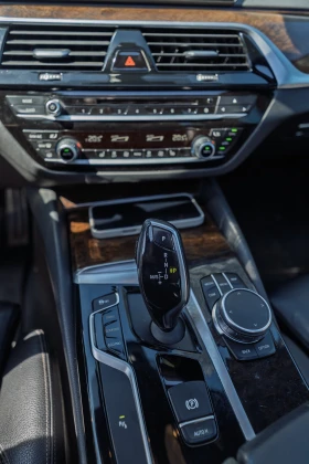 BMW 530 i xDrive, снимка 9