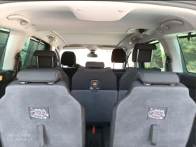 Peugeot 5008 1.6 petrol/ panorama - 7 места, снимка 11