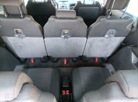 Peugeot 5008 1.6 petrol/ panorama - 7 места, снимка 13