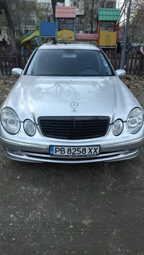 Mercedes-Benz E 320 Avangarde, снимка 2