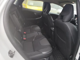 Volvo V40 1.5i* АВТОМАТИК* LED/XENON* NAVI* EURO6D*  - 14266 € / 27901.87 лв. - 80722884 11
