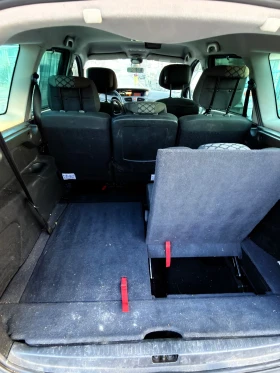 Renault Grand scenic 1.5dci 7местен - 2400 € / 4693.99 лв. - 16521105 12