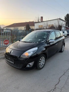 Renault Grand scenic 1.5dci 7местен - 2400 € / 4693.99 лв. - 16521105 2
