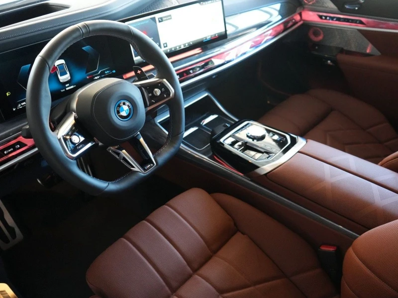 BMW 760 НОВ!!!xDrive/571HP/PANO/HUD/WIFI/341b, снимка 6 - Автомобили и джипове - 47717077