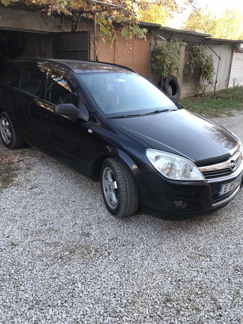 Opel Astra H, снимка 2 - Автомобили и джипове - 47883966