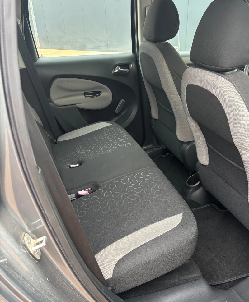 Citroen C3 Picasso 1.4i, снимка 10 - Автомобили и джипове - 52634355