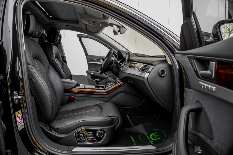 Audi A8 4.2TDI* ABT 450HP* QUATTRO* MASSAGE* TV* EXCLUSIVE, снимка 12 - Автомобили и джипове - 52657754