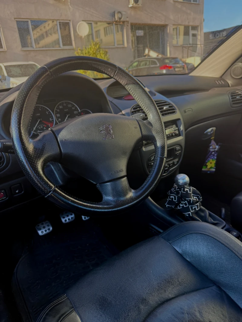 Peugeot 206, снимка 4 - Автомобили и джипове - 52740227