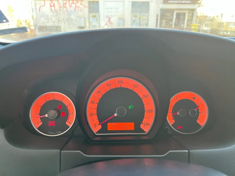 Kia Ceed 1.6 SW, снимка 9 - Автомобили и джипове - 52850562
