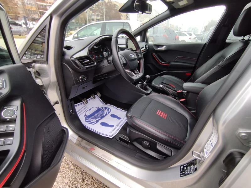 Ford Fiesta St-line/Swiss 140 hp. , снимка 14 - Автомобили и джипове - 53266235
