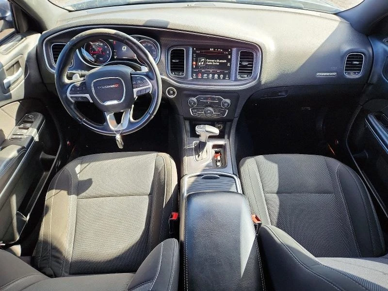 Dodge Charger, снимка 8 - Автомобили и джипове - 54698294
