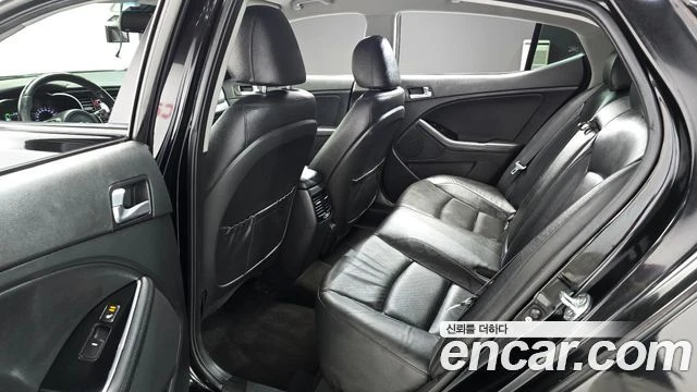 Kia K5, снимка 11 - Автомобили и джипове - 56062876
