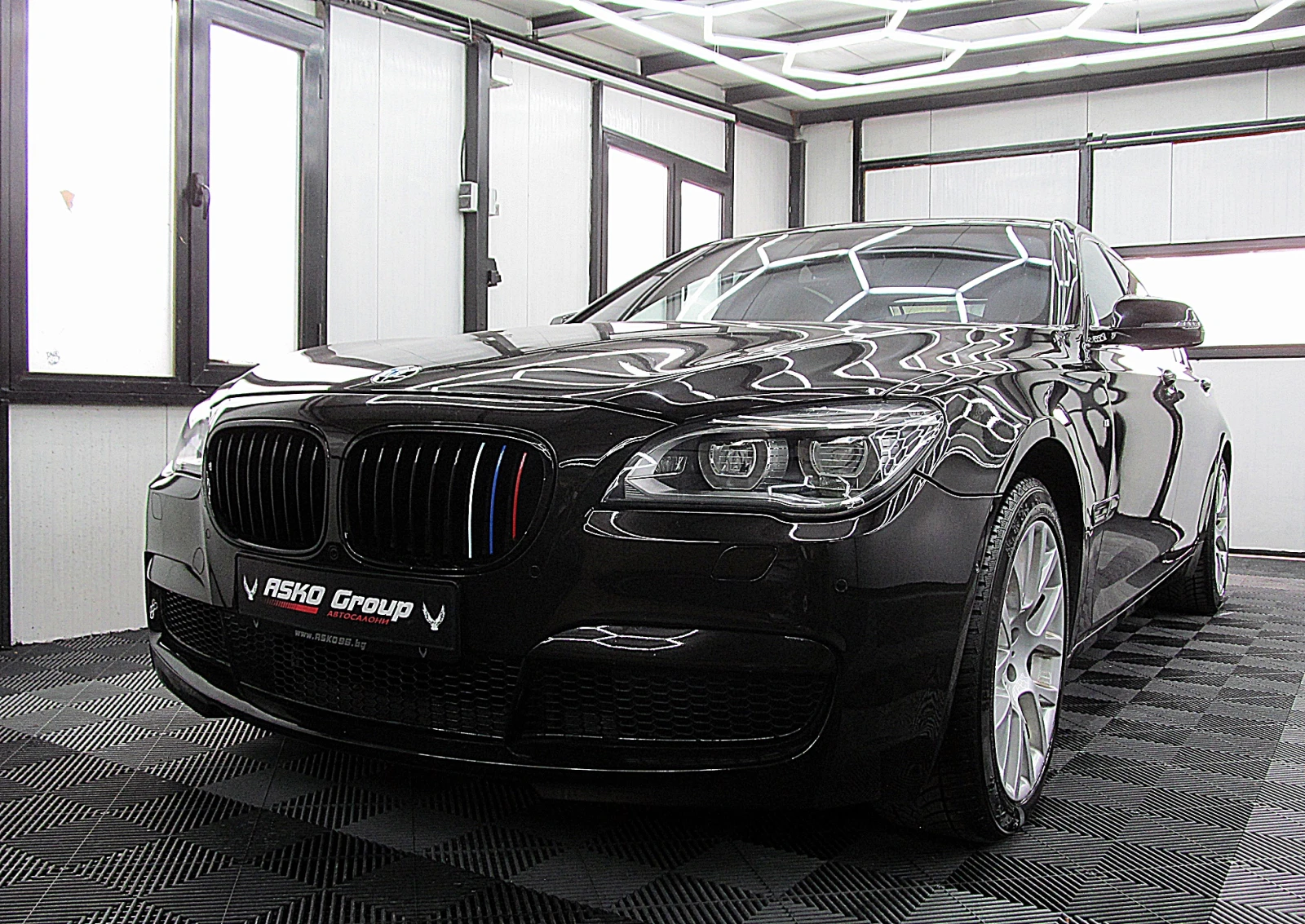 BMW 750 Xdrive /M-paket/LONG/KeylesGo/СОБСТВЕН ЛИЗИНГ, снимка 1