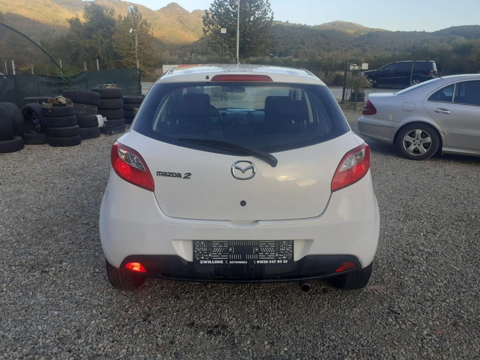 Mazda 2 1.3i klimatik  - изображение 5