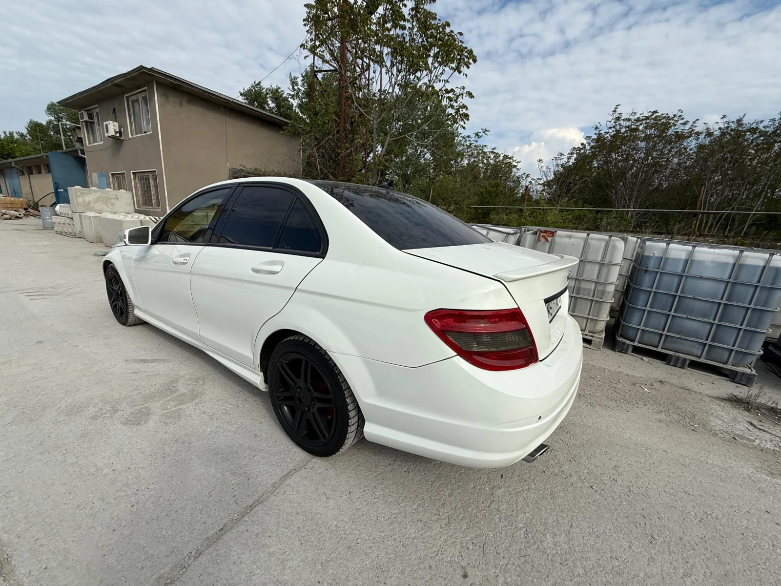 Mercedes-Benz C 320 AMG* ПАНОРАМА* 4matic - изображение 3