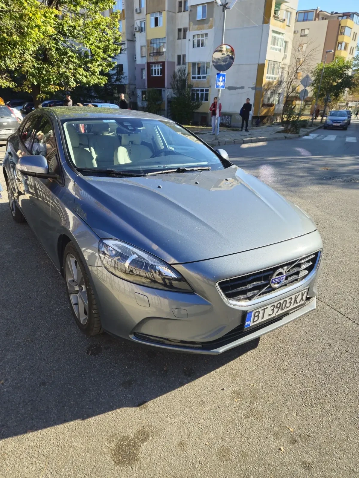 Volvo V40 D2 - изображение 10