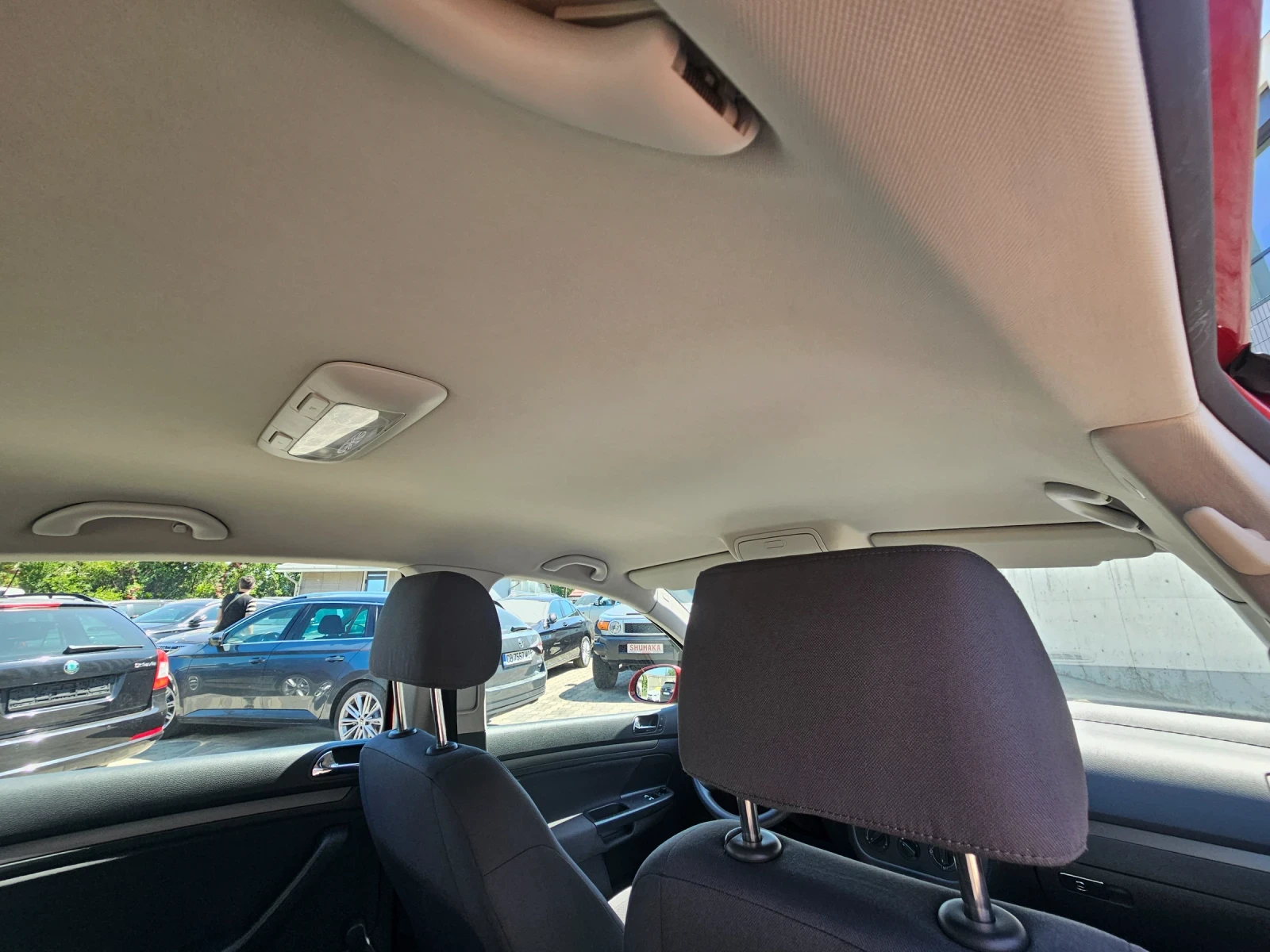 VW Golf 1.6 102 к.с. / АВТОМАТИК - изображение 7