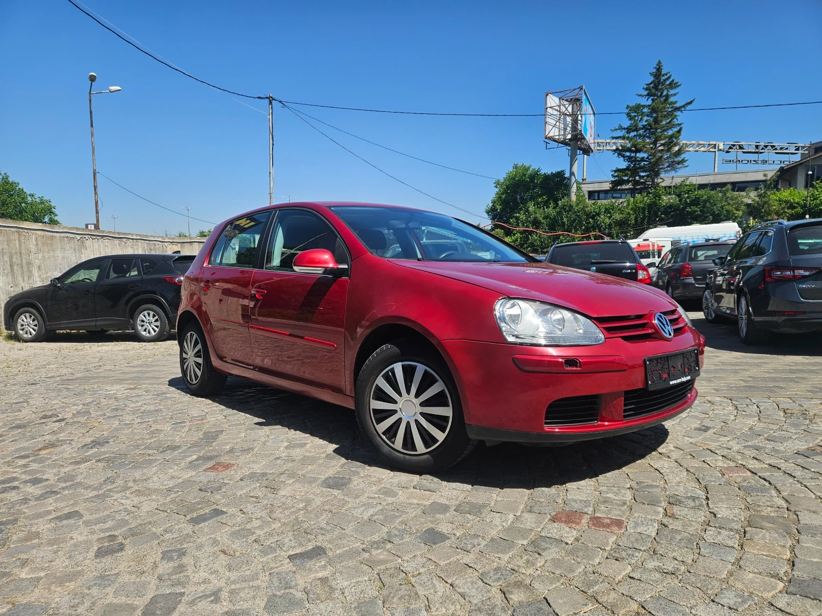 VW Golf 1.6 102 к.с. / АВТОМАТИК - изображение 3