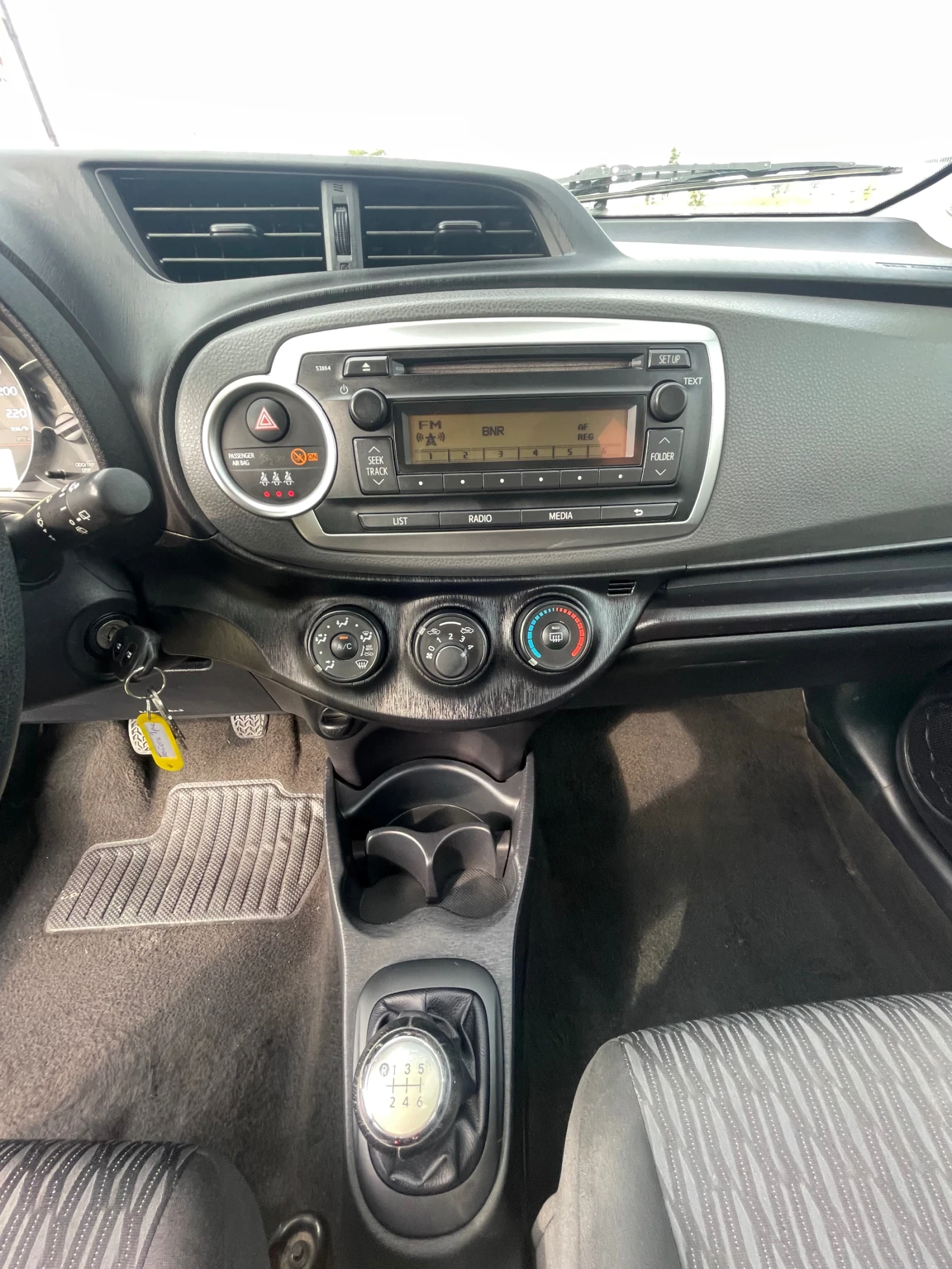 Toyota Yaris 1.4D-90.. | Mobile.bg   12