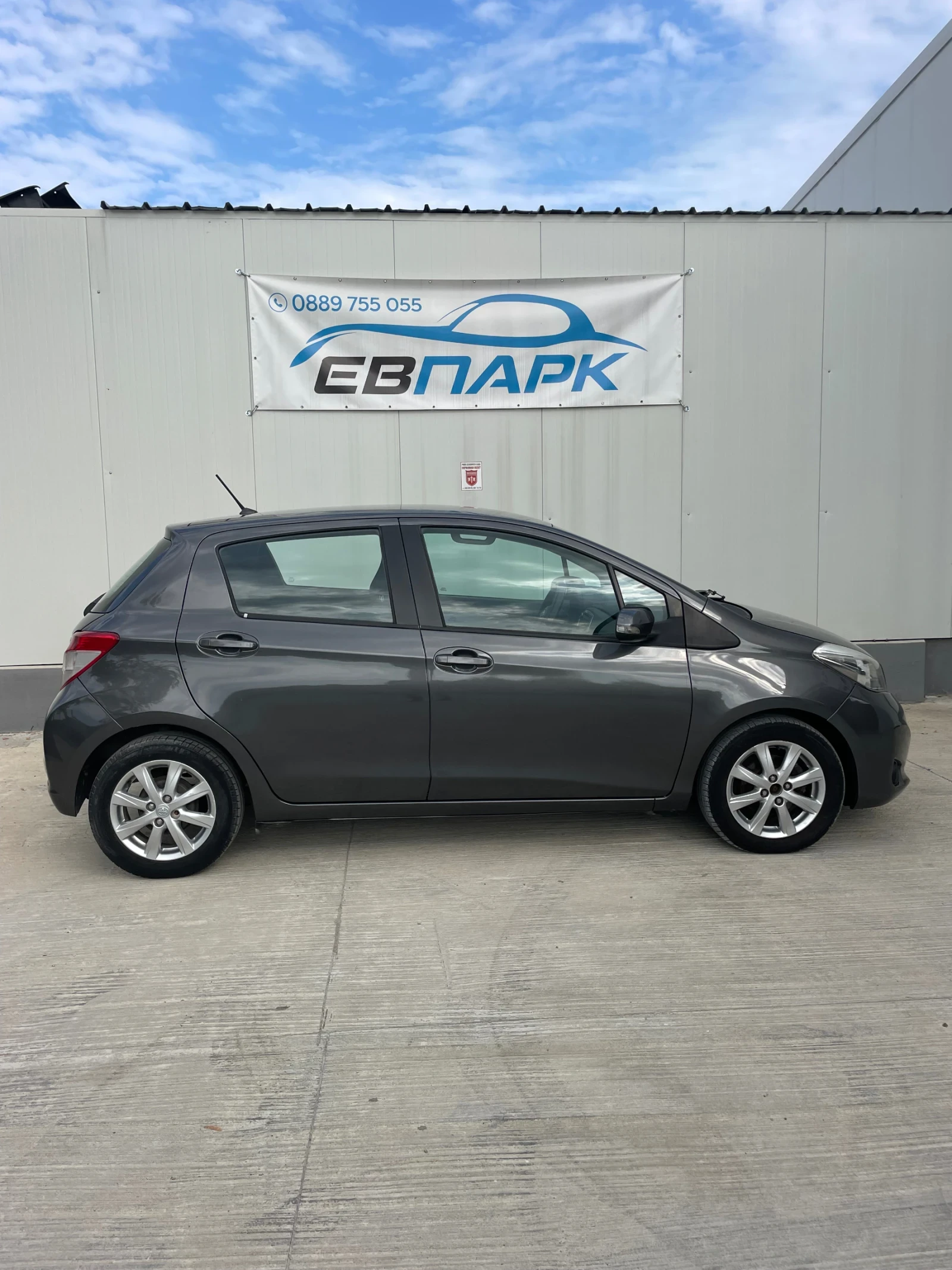 Toyota Yaris 1.4D-90�.�. | Mobile.bg � ����������� 7