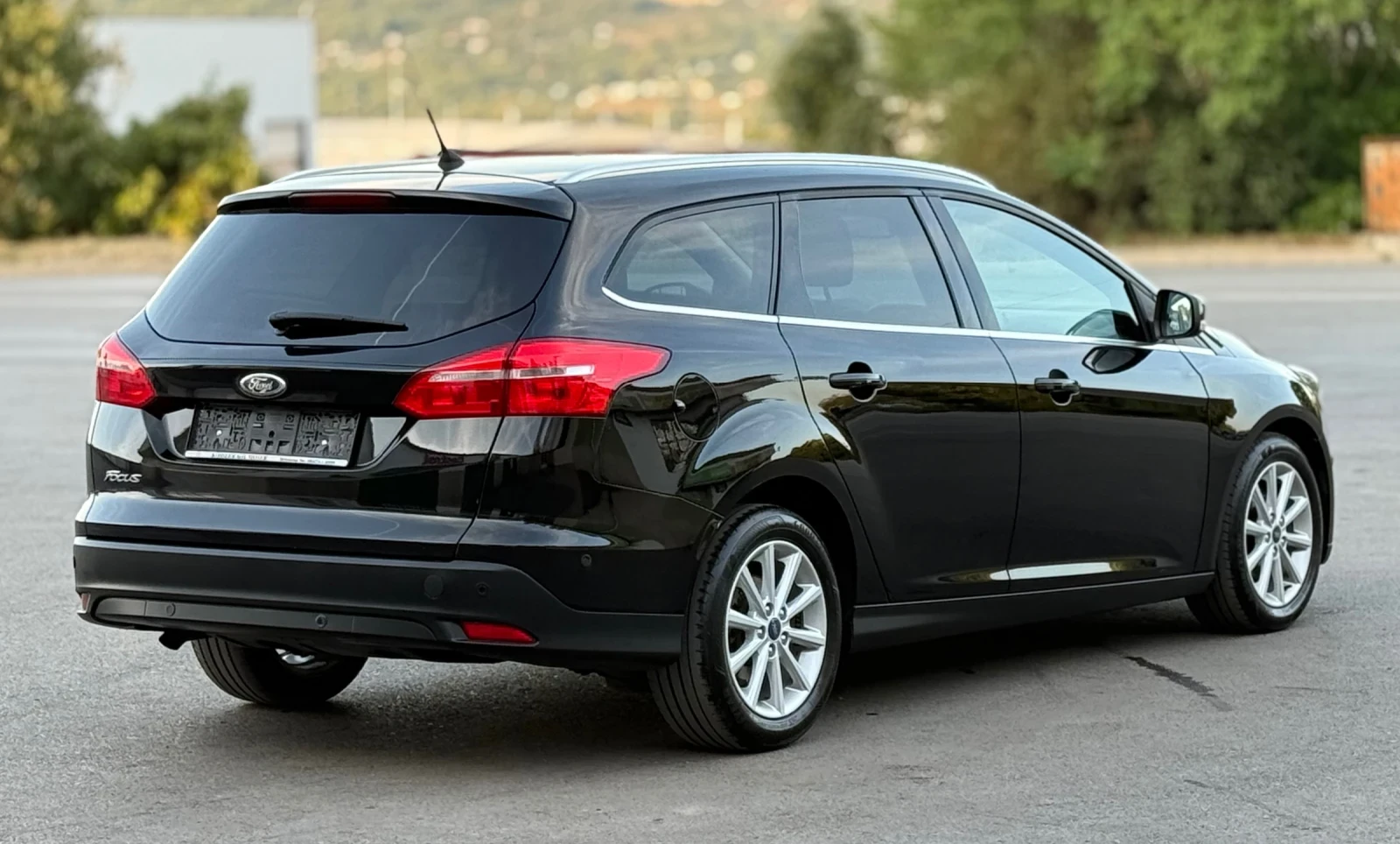 Ford Focus 1.5TDCi 120кс * Titanium* * Навигация* * Face-Lift - изображение 6