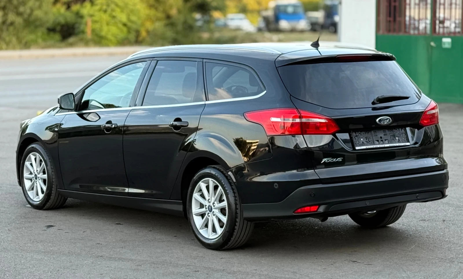 Ford Focus 1.5TDCi 120кс * Titanium* * Навигация* * Face-Lift - изображение 4
