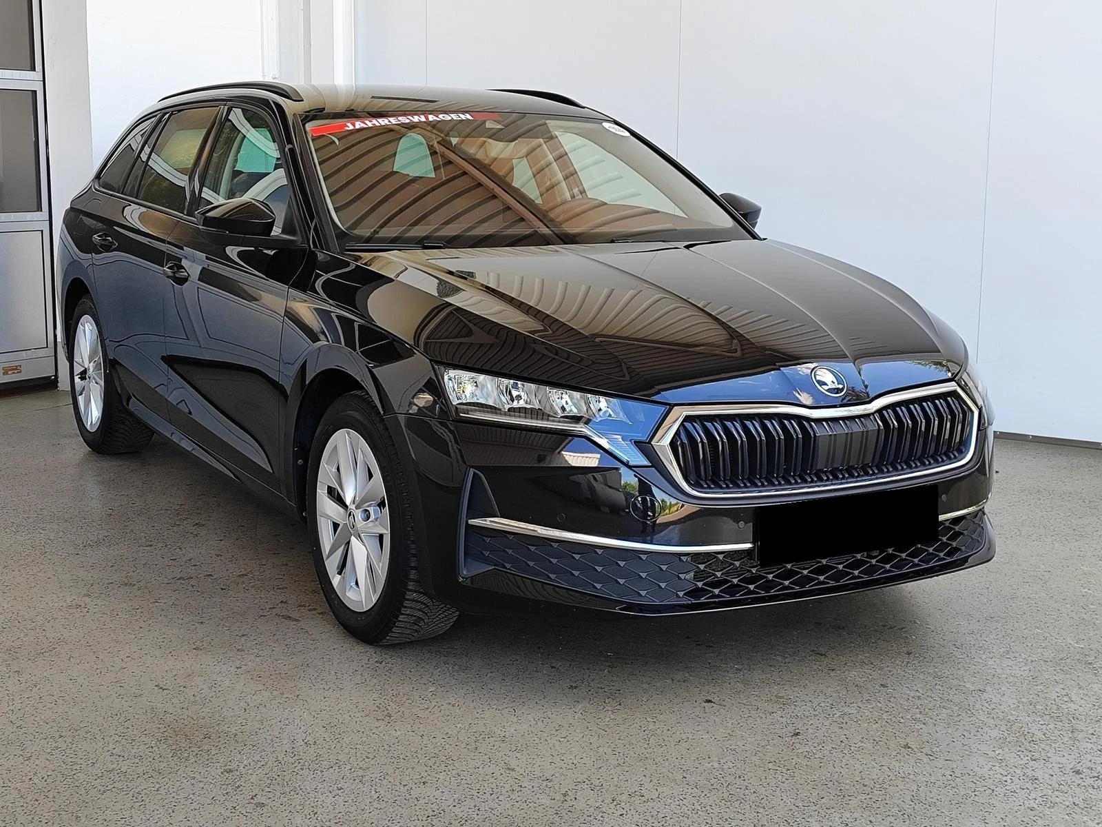 Skoda Octavia 2.0TDI* CAM* KEYLESS* LED* CARPLAY*  - изображение 2