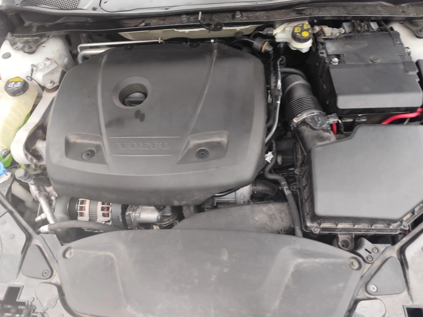 Volvo V40 1.5i* * LED/XENON* NAVI* EURO6D*  | Mobile.bg   15