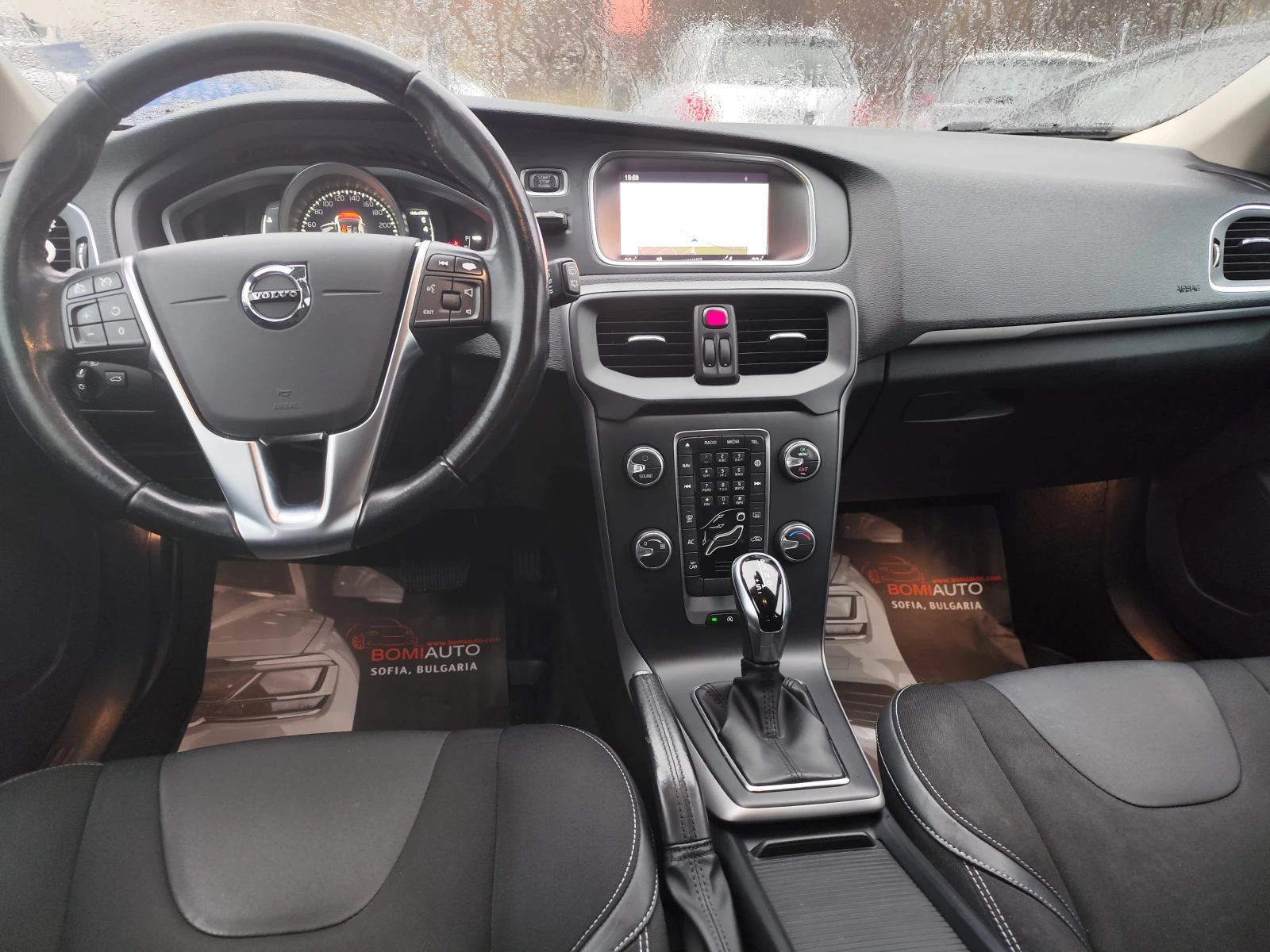 Volvo V40 1.5i* АВТОМАТИК* LED/XENON* NAVI* EURO6D*  - изображение 7